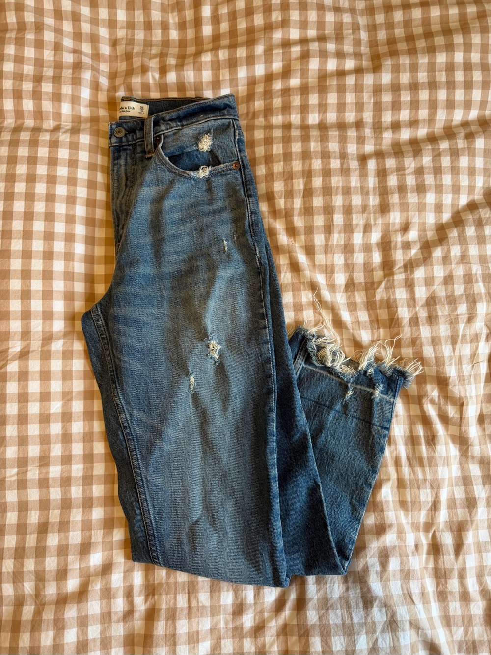 Abercrombie & Fitch Distressed Dark Blue Ankle Jeans